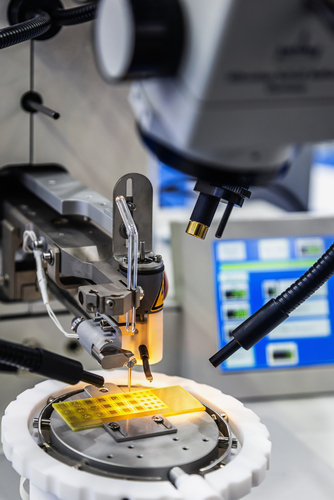 Semi-automatic,Installation,Of,Ultrasonic,Micro-welding,And,Assembly,Of,Components